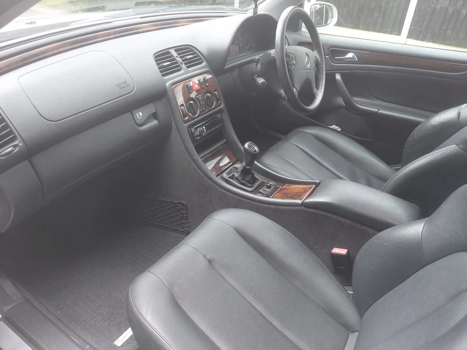 2000 Mercedes-Benz CLK-Class - Image 16 of 31