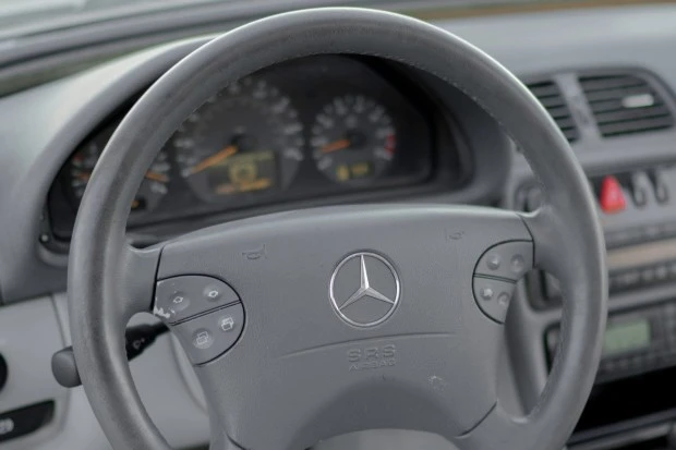 2000 Mercedes-Benz C208/A208 CLK-Class - Image 5 of 7