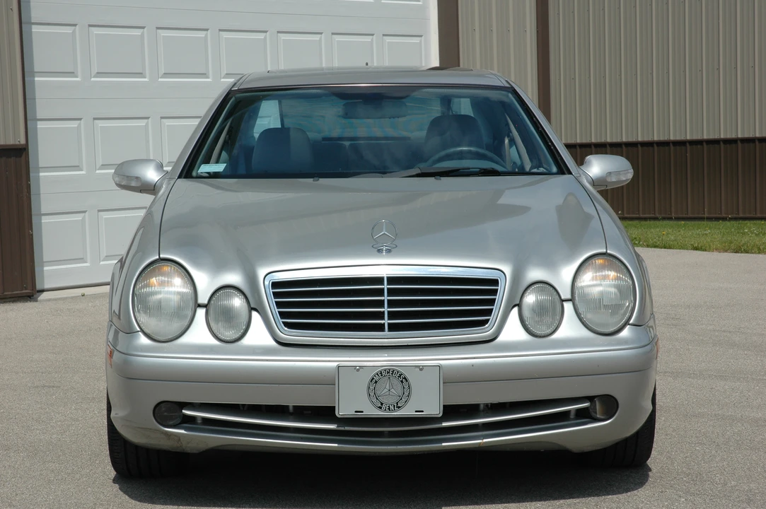 2000 Mercedes-Benz C208/A208 CLK-Class - Image 2 of 31