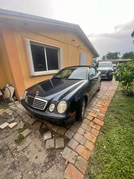 2000 Mercedes-Benz Cabriolet 2d