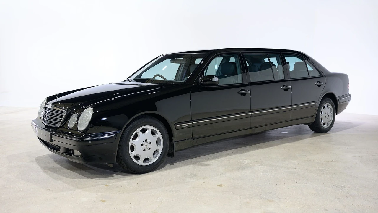 2000 Mercedes-Benz W210 E-Class - Image 9 of 31