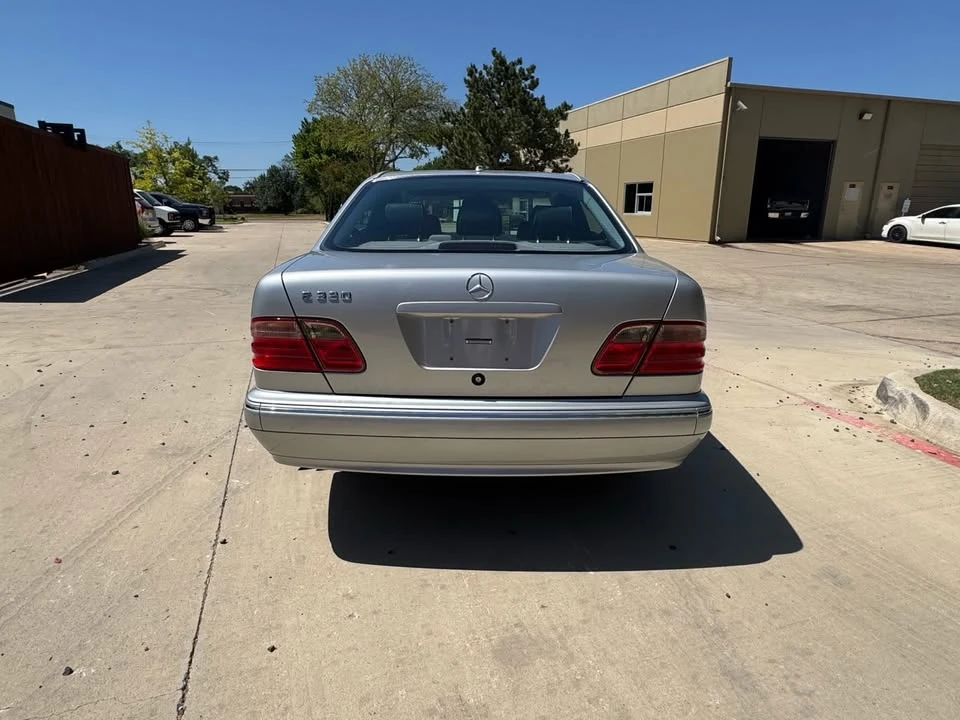 2000 Mercedes-Benz W210 E-Class - Image 3 of 12