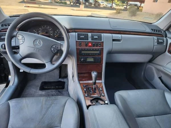 2000 Mercedes-Benz W210 E-Class - Image 13 of 20