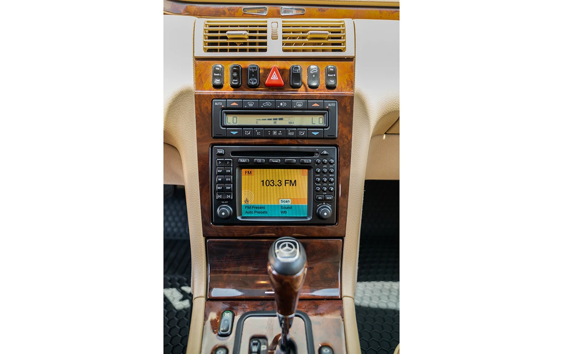 2000 Mercedes-Benz W210 E-Class - Image 20 of 31