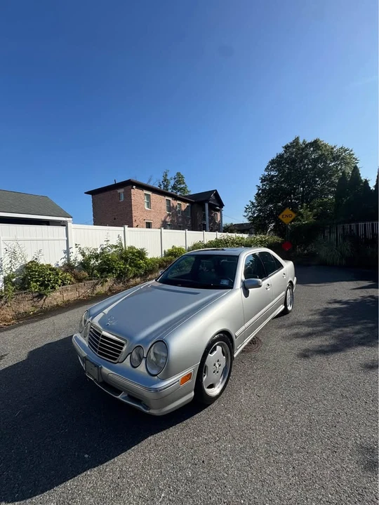 2000 Mercedes-Benz W210 E 36 & E 50 & E 55 & E 60 AMG - Image 11 of 17