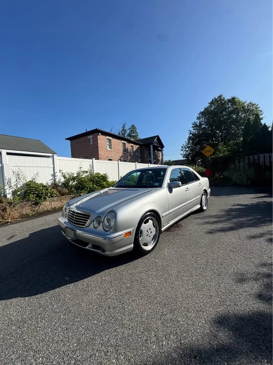 2000 Mercedes-Benz W210 E 36 & E 50 & E 55 & E 60 AMG - Image 10 of 17