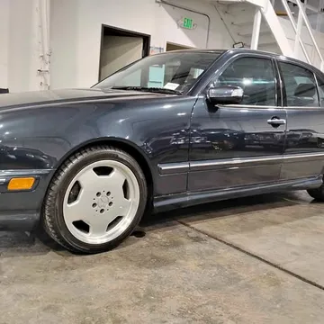 2000 Mercedes-Benz E 55 AMG