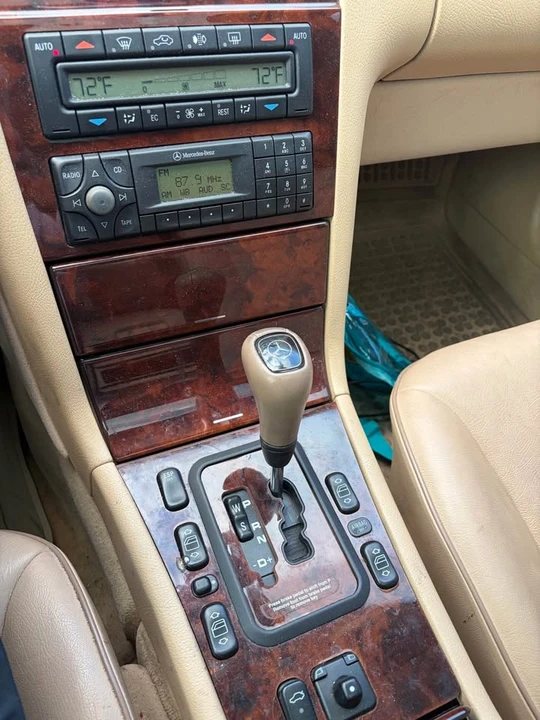 2000 Mercedes-Benz W210 E-Class - Image 10 of 12