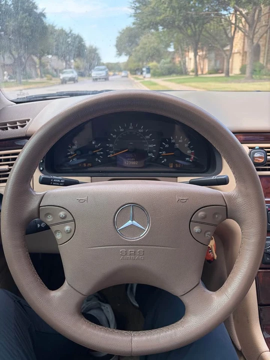 2000 Mercedes-Benz W210 E-Class - Image 9 of 12