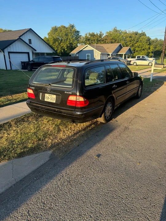 2000 Mercedes-Benz W210 E-Class - Image 4 of 13