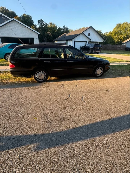 2000 Mercedes-Benz W210 E-Class - Image 3 of 13