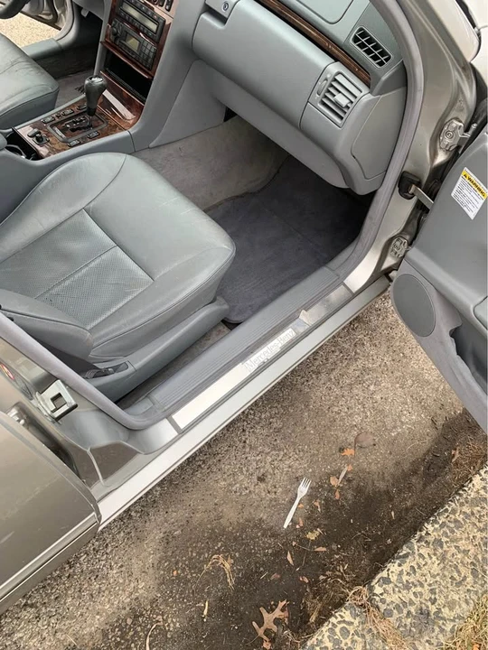 2000 Mercedes-Benz W210 E-Class - Image 14 of 18