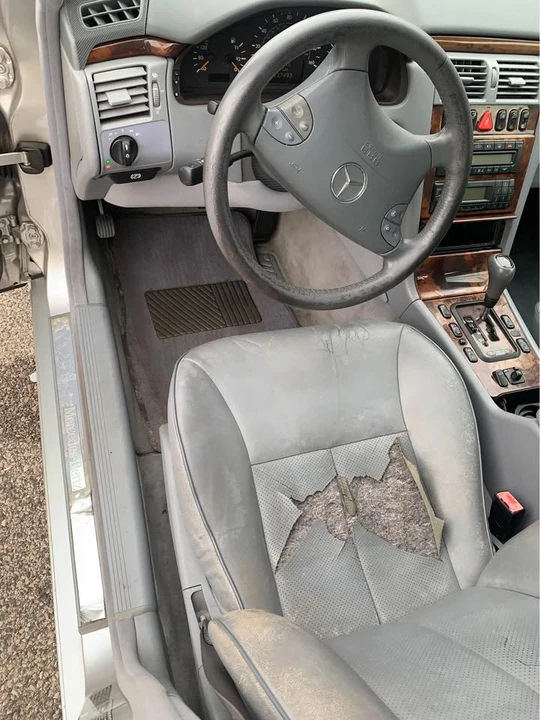2000 Mercedes-Benz W210 E-Class - Image 13 of 18