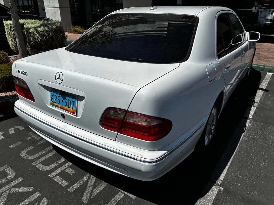 2000 Mercedes-Benz W210 E-Class - Image 3 of 9