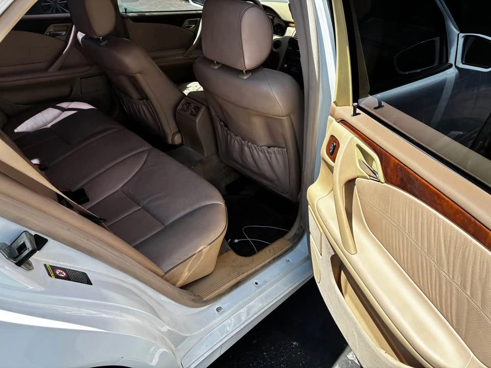 2000 Mercedes-Benz W210 E-Class - Image 7 of 9