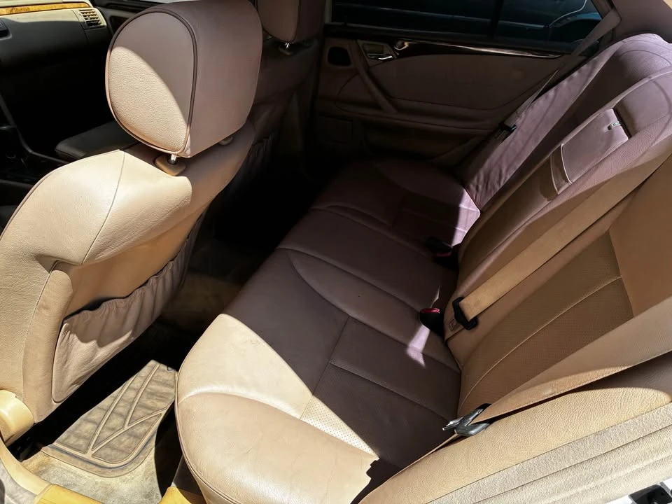 2000 Mercedes-Benz W210 E-Class - Image 8 of 9