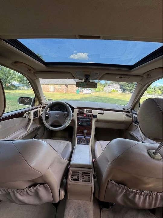 2000 Mercedes-Benz W210 E-Class - Image 16 of 20