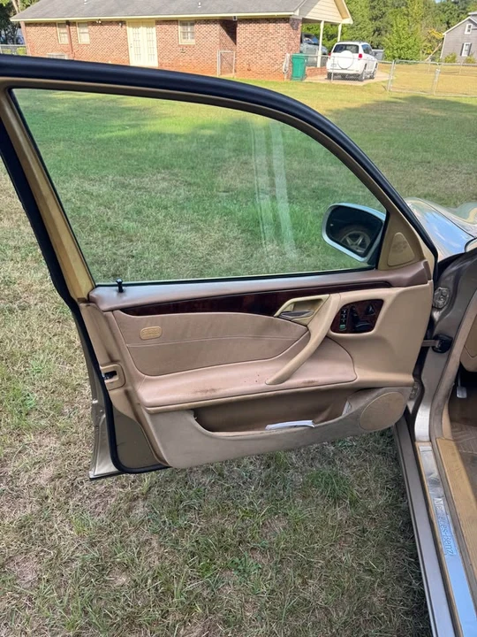 2000 Mercedes-Benz W210 E-Class - Image 10 of 20