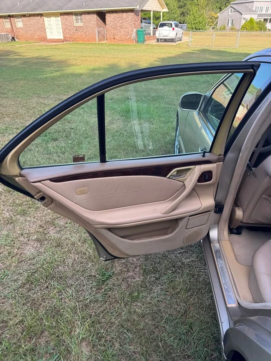 2000 Mercedes-Benz W210 E-Class - Image 12 of 20