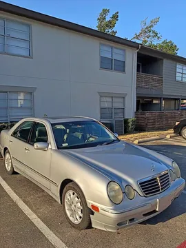 2000 Mercedes-Benz E-Class E 320 4MATIC Sedan 4D