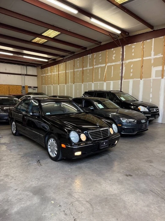 2000 Mercedes-Benz W210 E-Class - Image 2 of 14