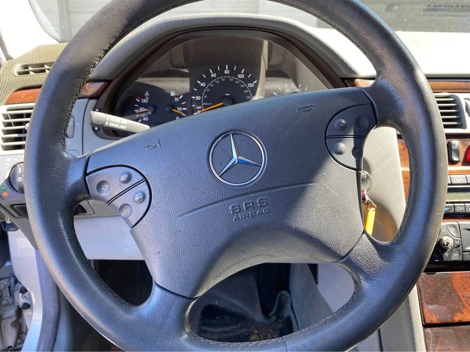 2000 Mercedes-Benz W210 E-Class - Image 7 of 12
