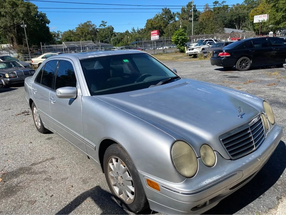 2000 Mercedes-Benz W210 E-Class - Image 3 of 12