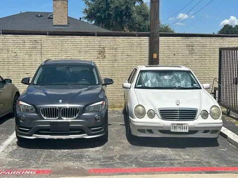 2000 Mercedes-Benz E-Class E 320 Sedan 4D
