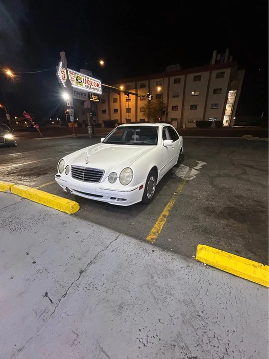2000 Mercedes-Benz W210 E-Class - Image 5 of 10