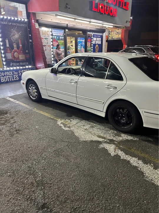 2000 Mercedes-Benz W210 E-Class - Image 7 of 10