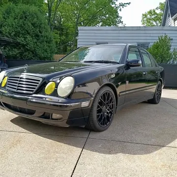 2000 Mercedes-Benz E-Class E 320 Sedan