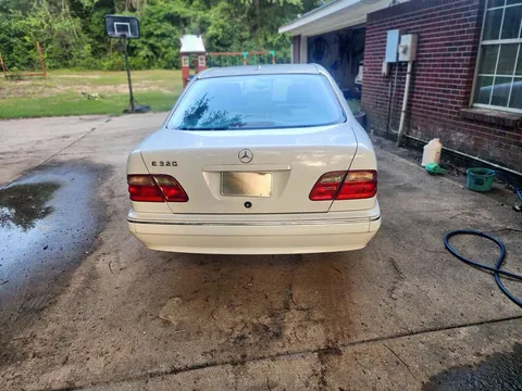 2000 Mercedes-Benz E-Class E 320 Sedan 4D