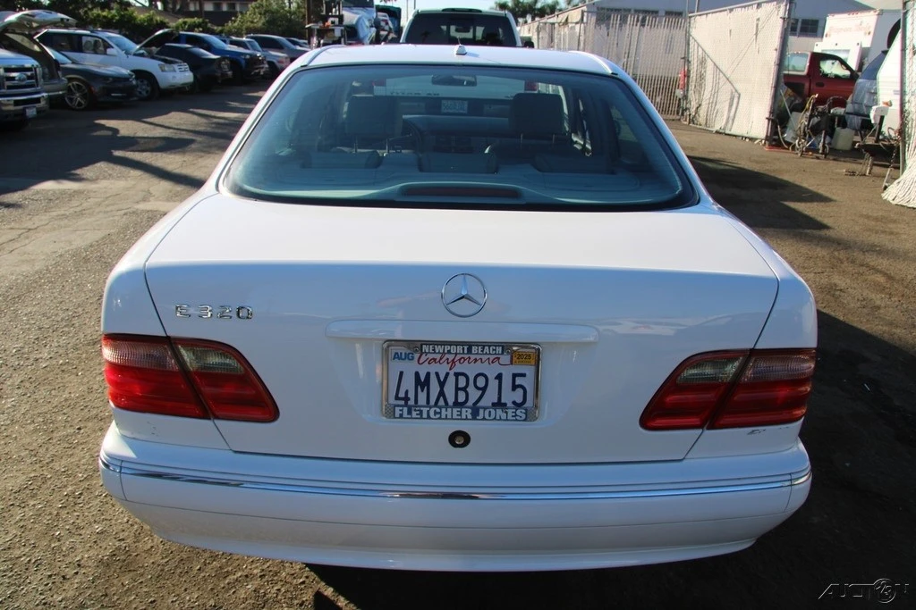 2000 Mercedes-Benz W210 E-Class - Image 5 of 21