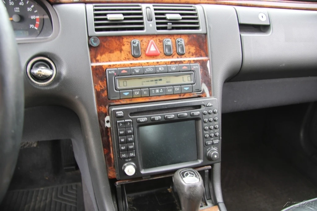 2000 Mercedes-Benz W210 E-Class - Image 17 of 21