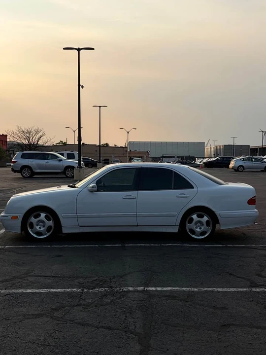 2000 Mercedes-Benz W210 E-Class - Image 7 of 11