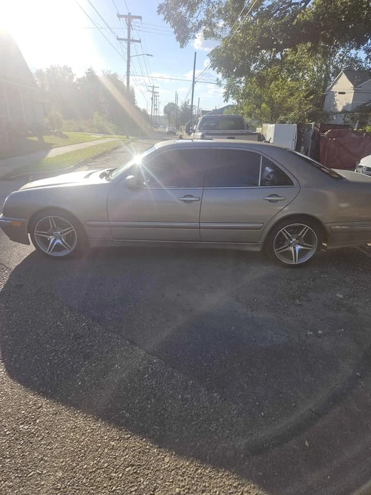2000 Mercedes-Benz W210 E-Class - Image 3 of 4