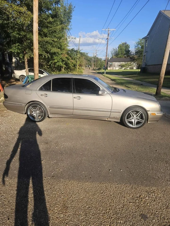 2000 Mercedes-Benz W210 E-Class - Image 4 of 4