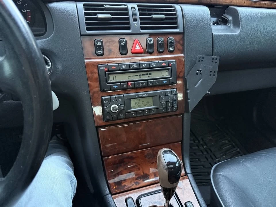 2000 Mercedes-Benz W210 E-Class - Image 20 of 20