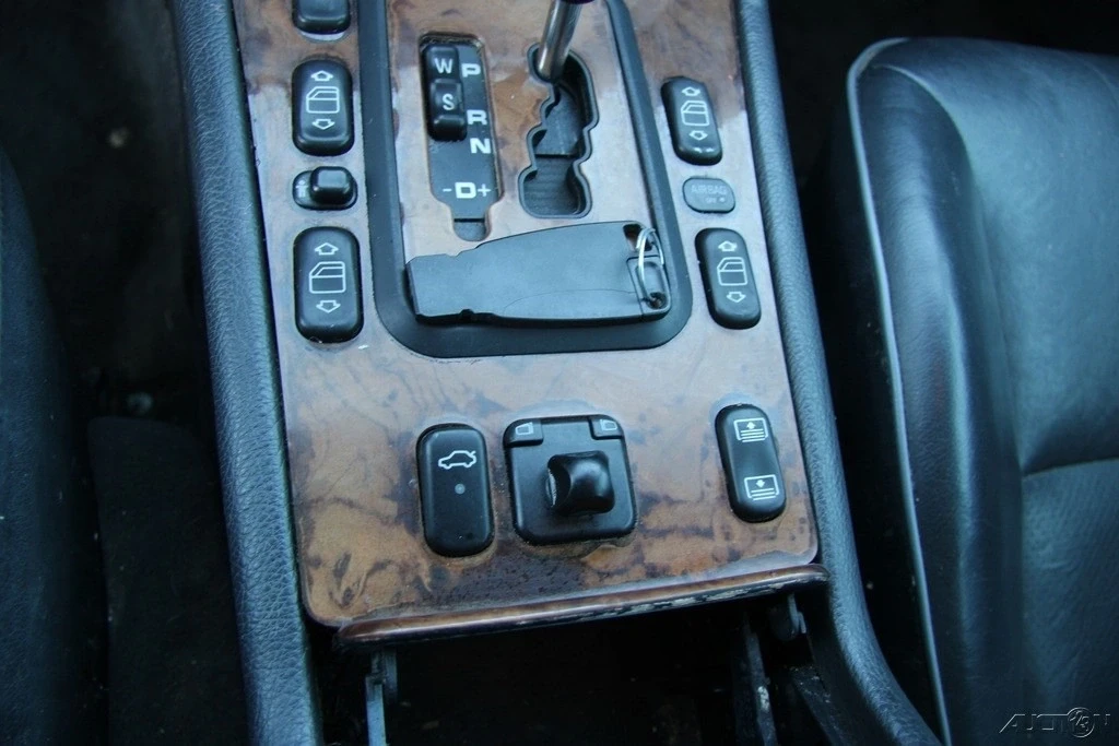 2000 Mercedes-Benz W210 E-Class - Image 20 of 21
