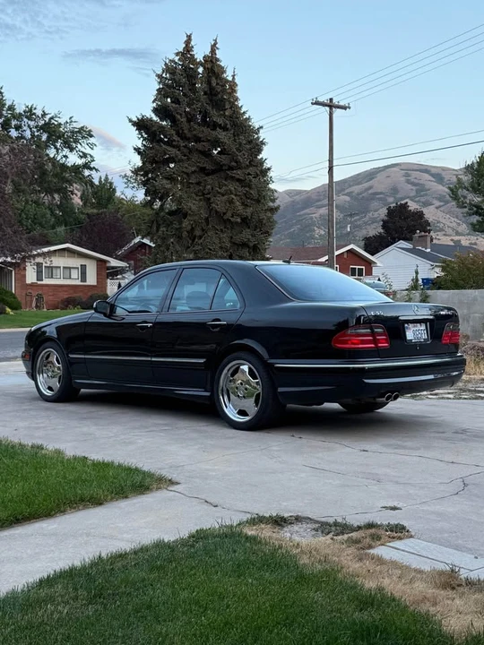 2000 Mercedes-Benz E-Class - Image 3 of 6