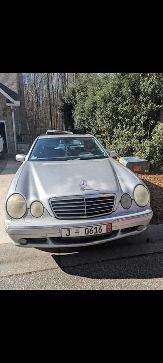 2000 Mercedes-Benz W210 E 36 & E 50 & E 55 & E 60 AMG - Image 3 of 4