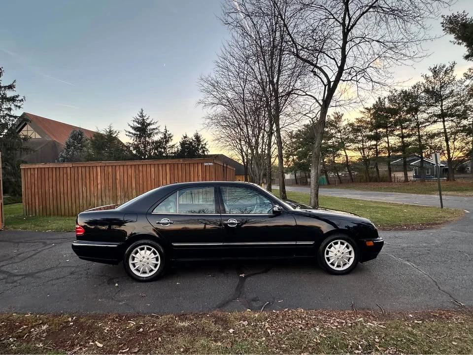 2000 Mercedes-Benz W210 E-Class - Image 2 of 10