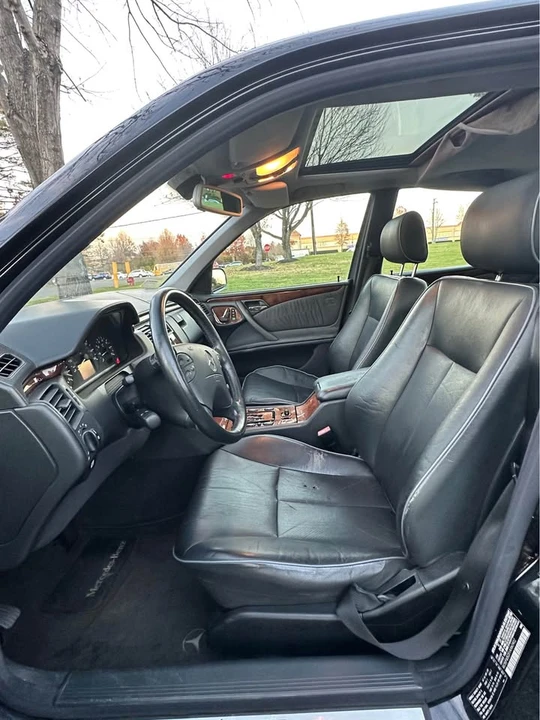 2000 Mercedes-Benz W210 E-Class - Image 7 of 10