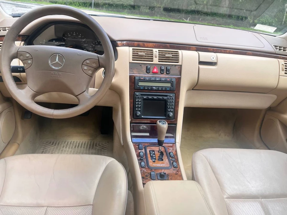 2000 Mercedes-Benz W210 E-Class - Image 12 of 21
