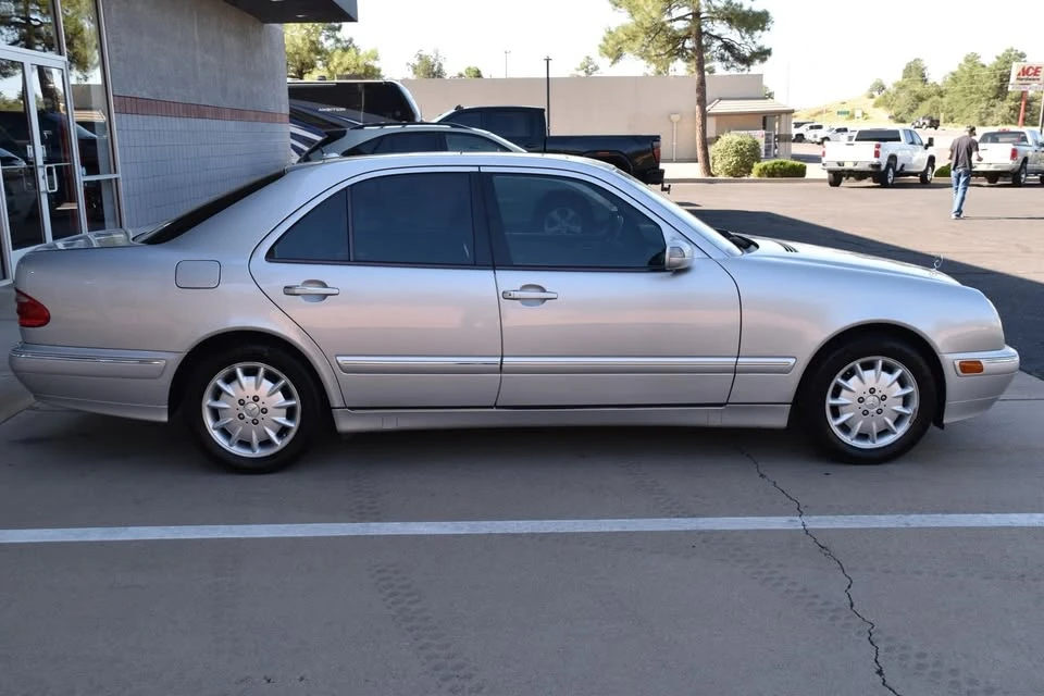 2000 Mercedes-Benz W210 E-Class - Image 9 of 20