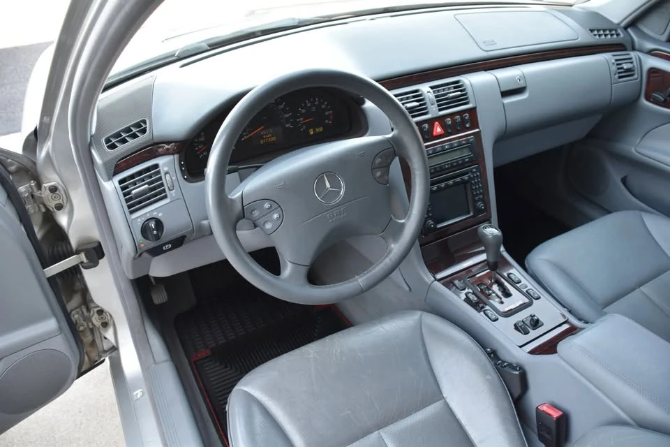 2000 Mercedes-Benz W210 E-Class - Image 17 of 20