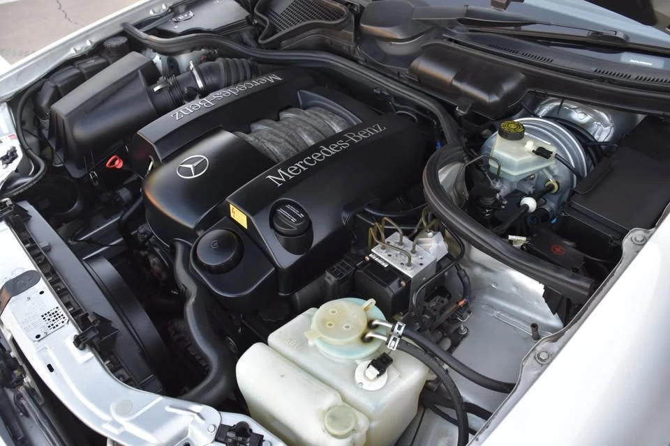 2000 Mercedes-Benz W210 E-Class - Image 12 of 20