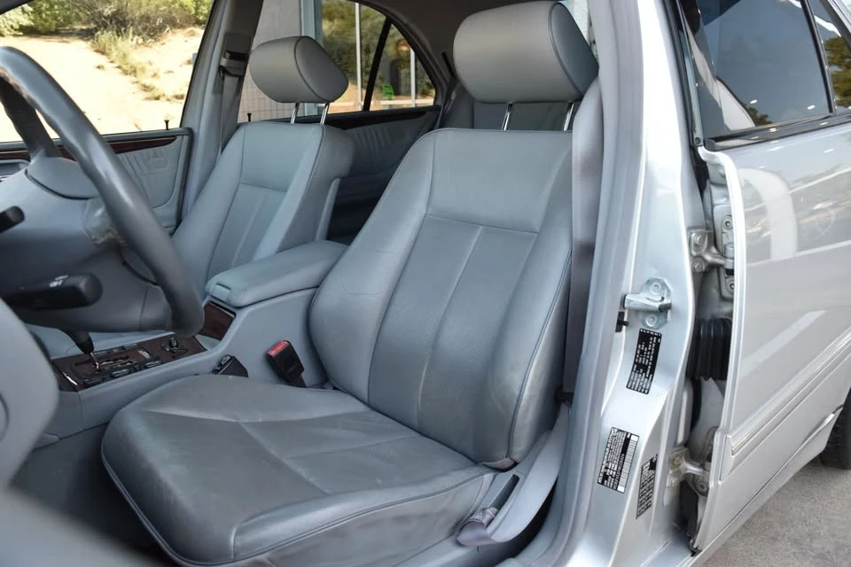 2000 Mercedes-Benz W210 E-Class - Image 18 of 20