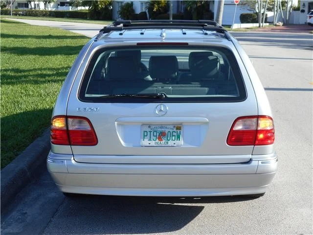 2000 Mercedes-Benz W210 E-Class - Image 10 of 12