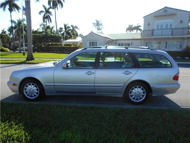 2000 Mercedes-Benz W210 E-Class - Image 7 of 12